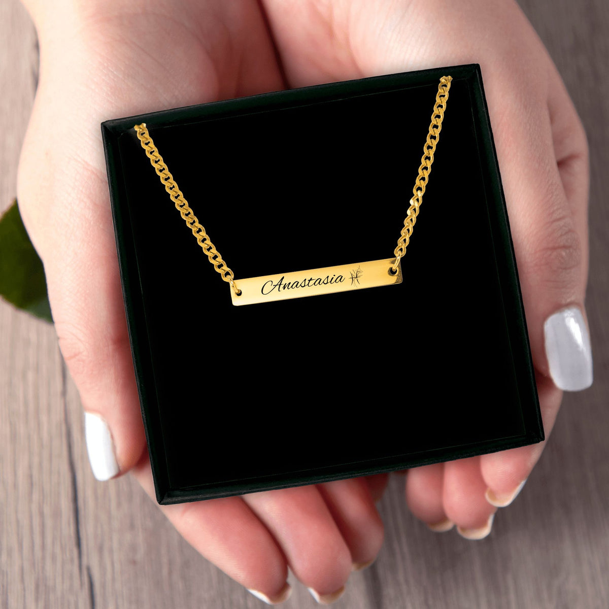 Cuban link ketting met gegraveerde staaf
